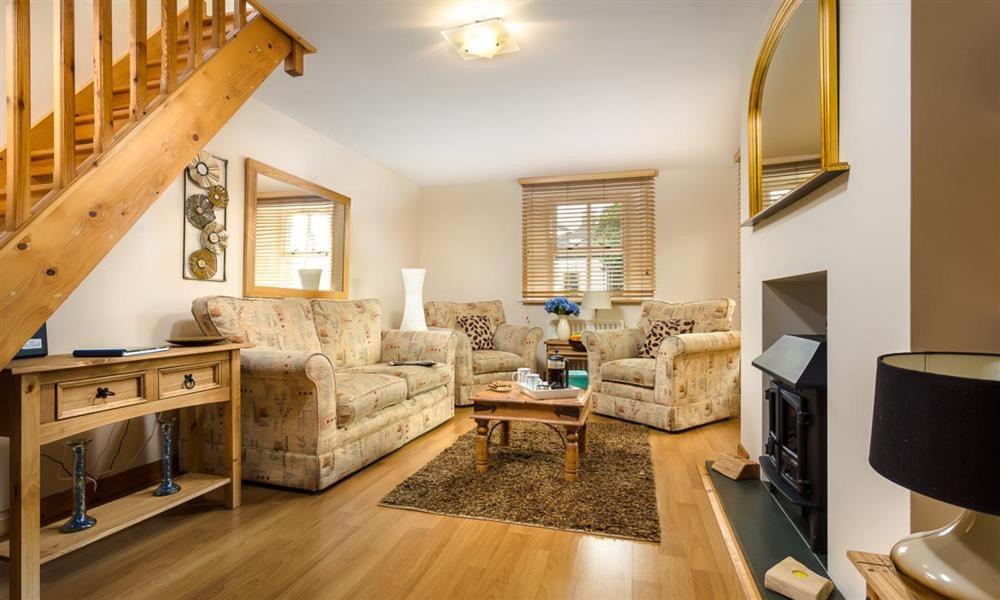 Agathi Villa Keswick  Exteriör bild
